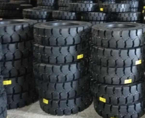 TRUNG TÂM PHÂN PHỐI LỐP XE NÂNG UY TÍN NHẤT DĨ AN - BÌNH DƯƠNG